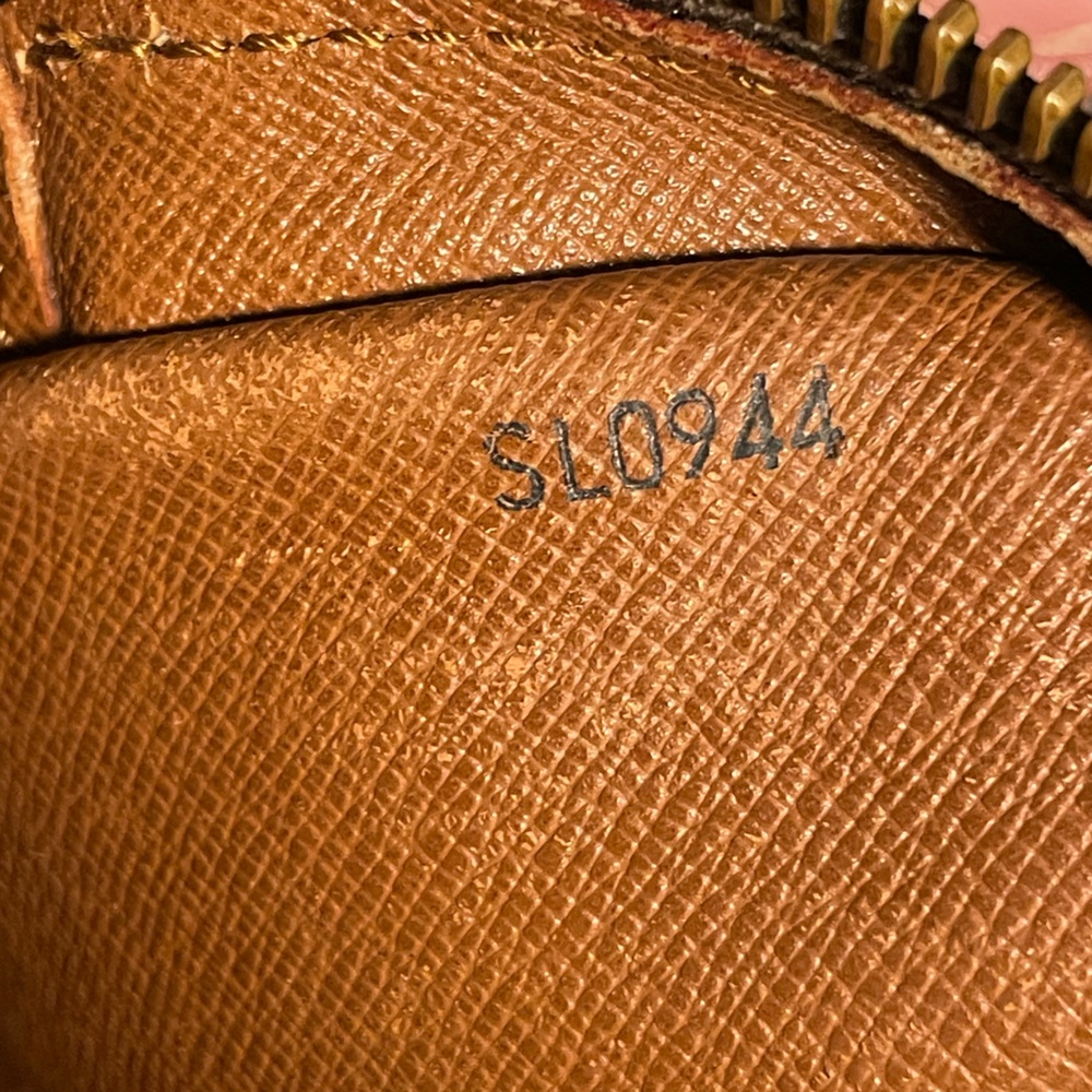 SOLD: Louis Vuitton Monogram Danube Crossbody w/ dust bag 💕Host Pick💕 - Picture 10 of 16